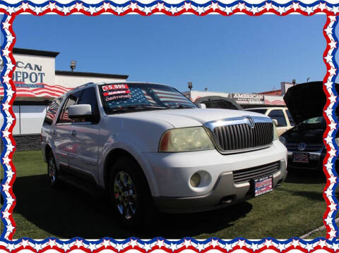 2004 Lincoln Navigator Luxury