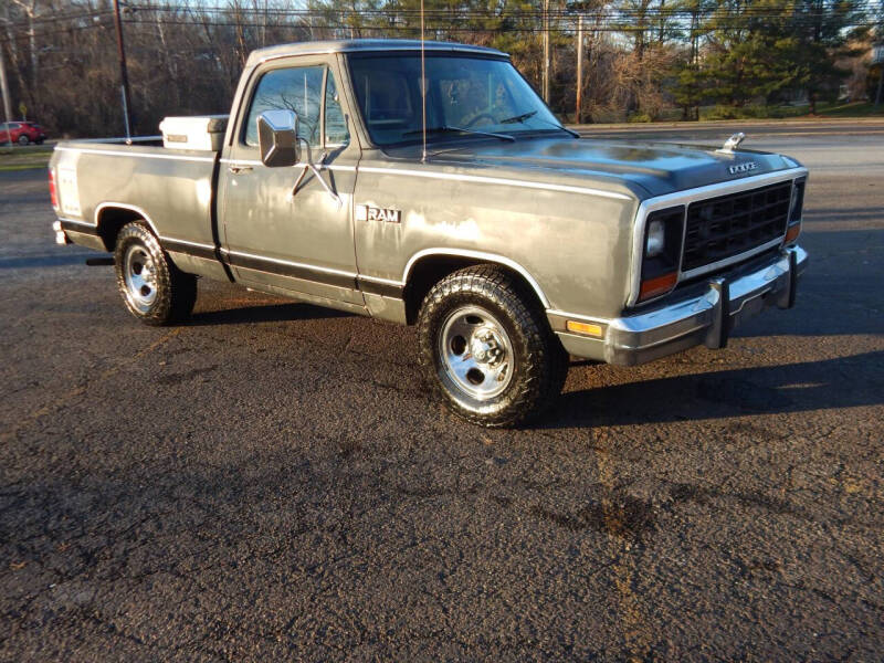 1985 Dodge D150 Pickup