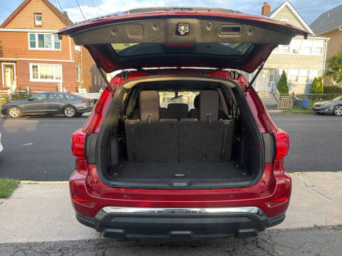 2017 Nissan Pathfinder S