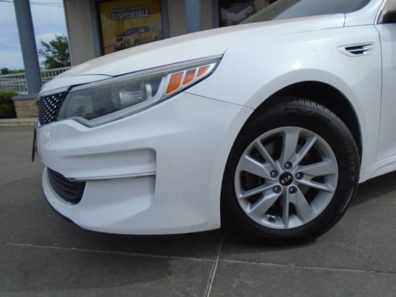2017 Kia Optima LX