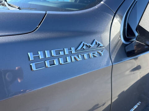 2021 Chevrolet Suburban High Country