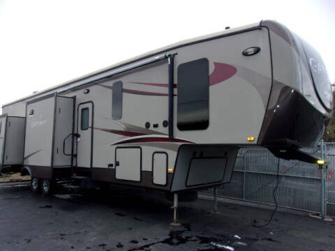 2016 Heartland Gateway 3800RLB for sale at Lakeside Auto Brokers Inc. in Colorado Springs CO