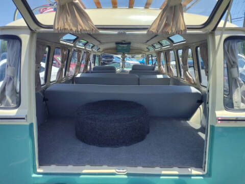 1972 Volkswagen Bus