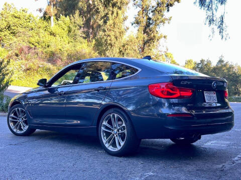2017 BMW 3 Series 330i xDrive Gran Turismo