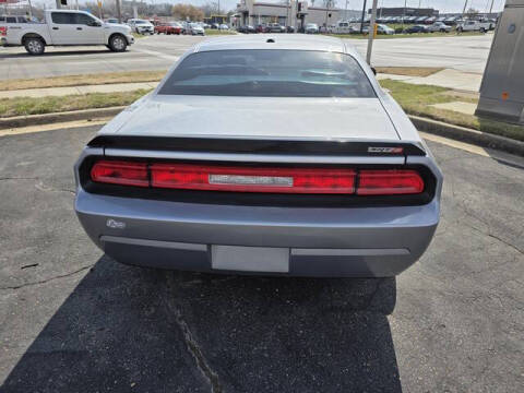 2011 Dodge Challenger SRT8 392