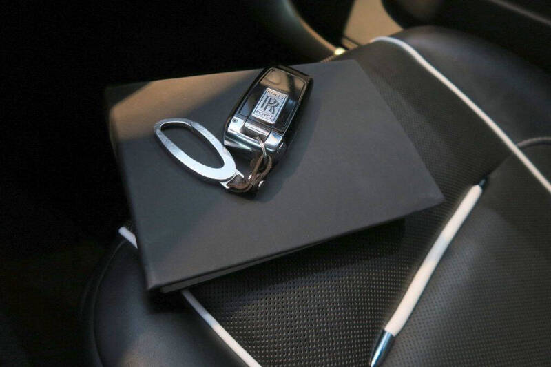 2016 Rolls-Royce Dawn