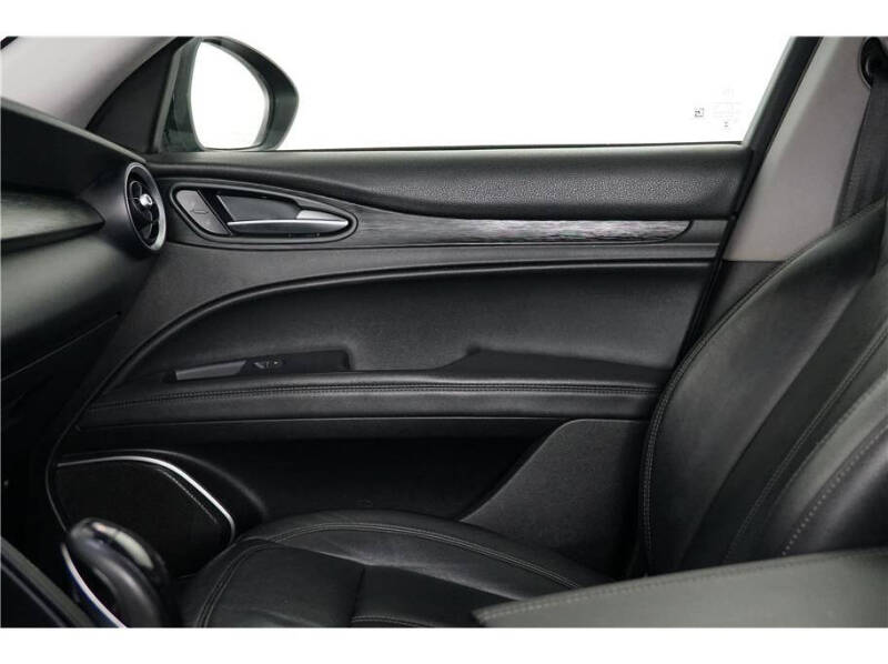 2019 Alfa Romeo Stelvio