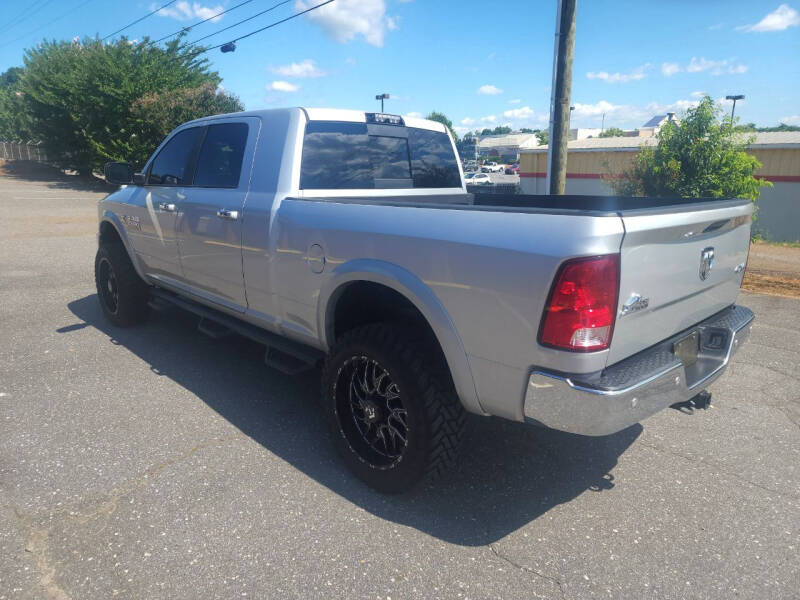 2018 RAM Ram 2500 Pickup Big Horn photo 12