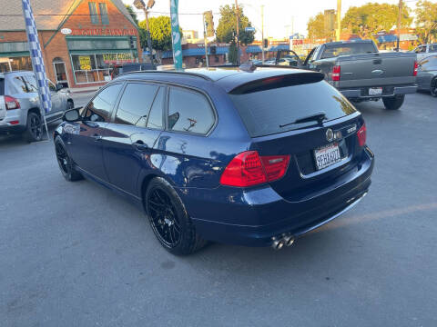 2012 BMW 3 Series 328i