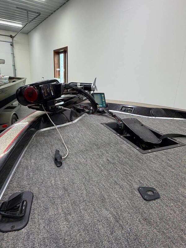 1992 CHAMPION Bass Boat