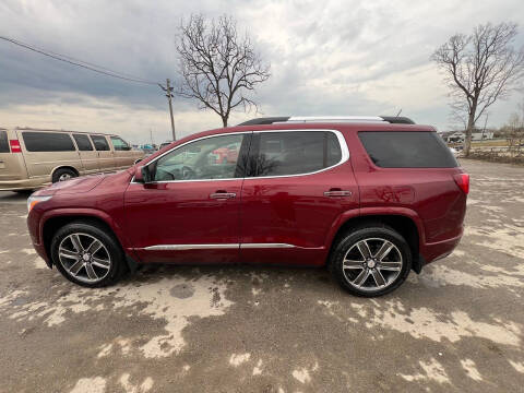 2017 GMC Acadia Denali