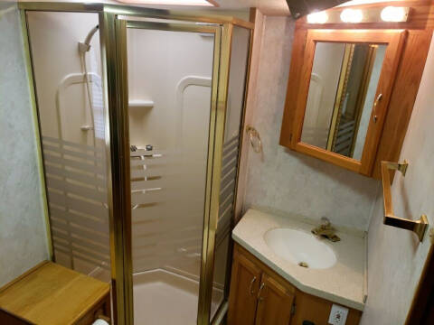 1999 Freightliner XC Chassis