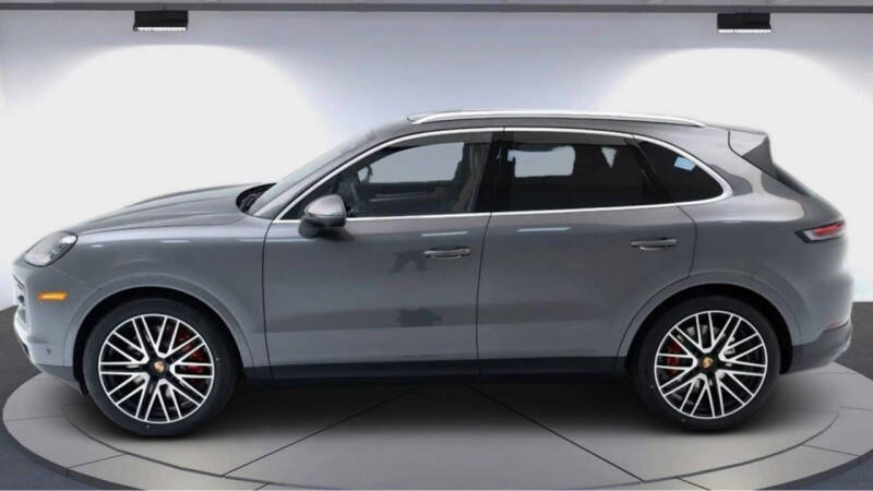 2025 Porsche Cayenne S