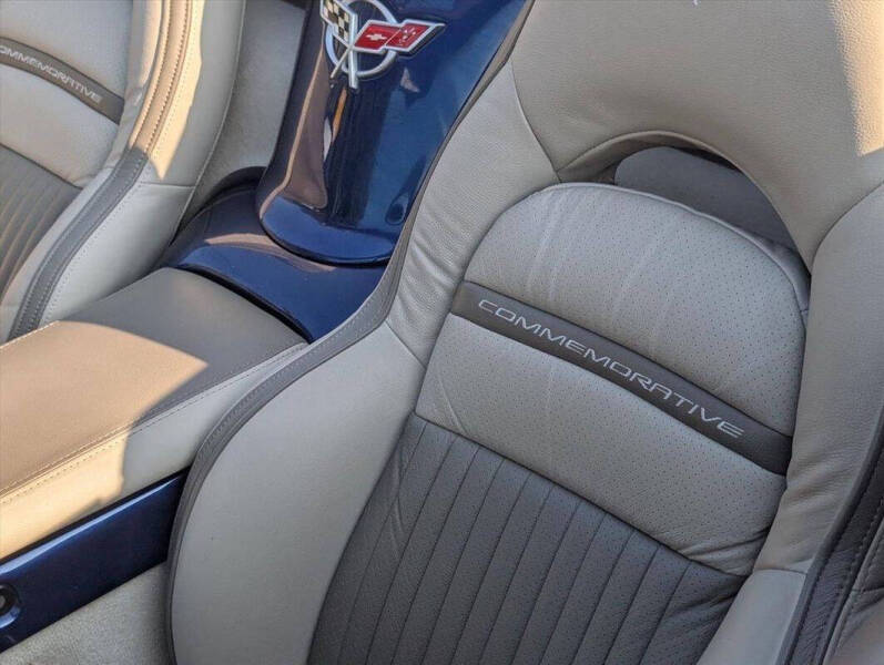 2004 Chevrolet Corvette