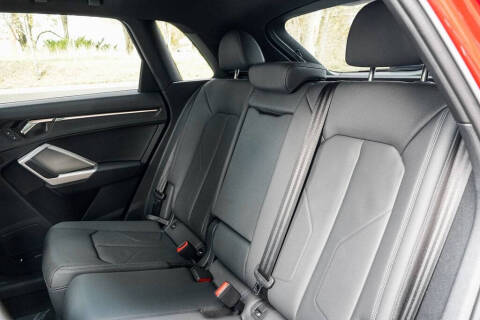 2024 Audi Q3 quattro S line Prem Plus 45 TFSI