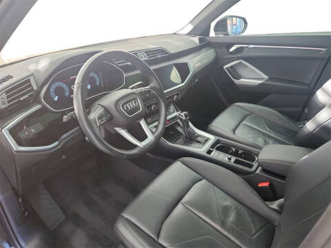 2023 Audi Q3 quattro S line Prem Plus 45 TFSI