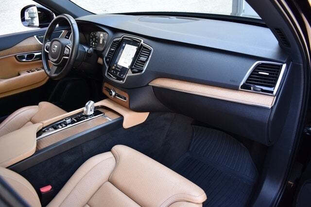 2018 Volvo XC90 T8 eAWD Inscription