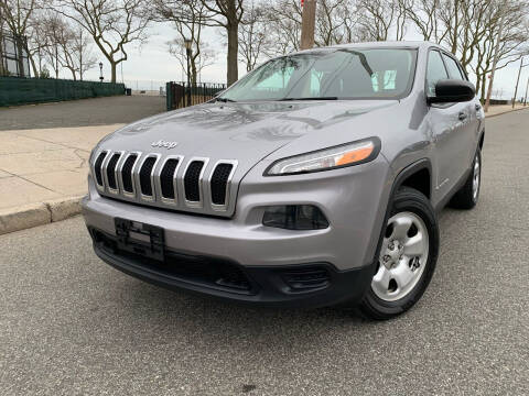 2016 Jeep Cherokee for sale at Ultimate Motors in Port Monmouth NJ