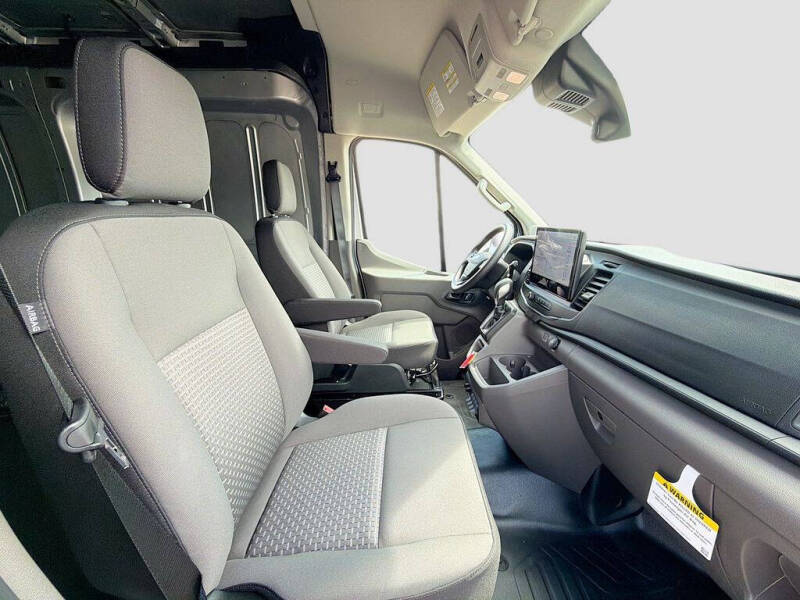 2026 Ford Transit 250