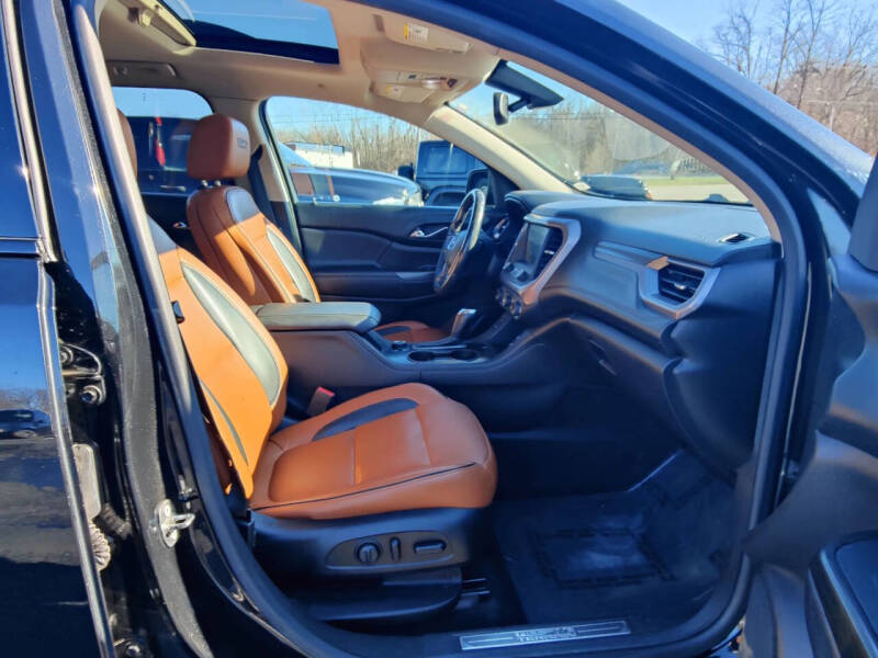 2017 GMC Acadia SLT-1