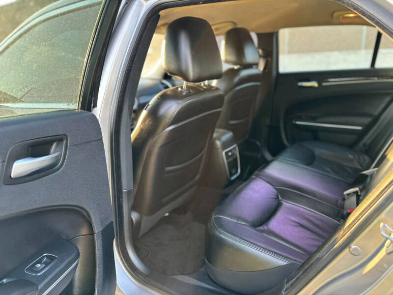 2018 Chrysler 300 Touring