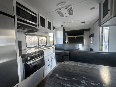 2023 Heartland Trail Runner 251BH