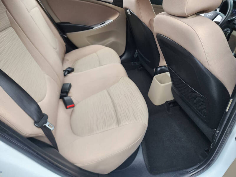 2017 Hyundai Accent