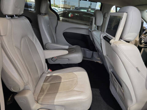 2019 Chrysler Pacifica Touring L Plus