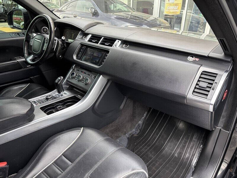 2016 Land Rover Range Rover Sport SVR