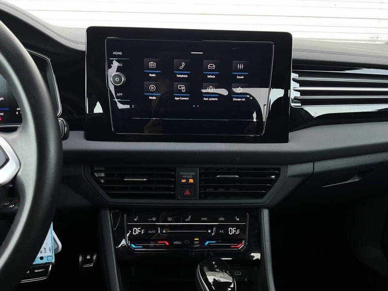 2025 Volkswagen Jetta Sport