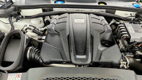 2023 Porsche Macan S