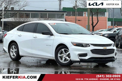 2018 Chevrolet Malibu for sale at Kiefer Kia in Eugene OR