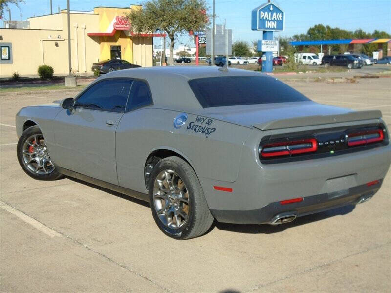 2017 Dodge Challenger GT