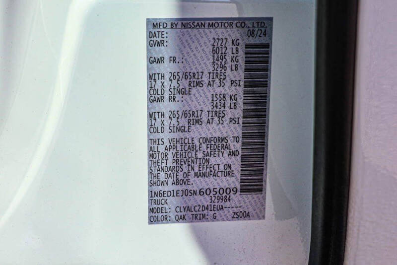 2025 Nissan Frontier SV