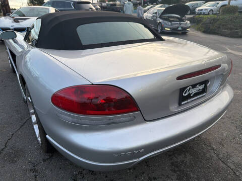 2004 Dodge Viper SRT-10