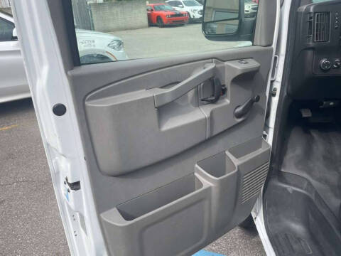 2018 Chevrolet Express 2500