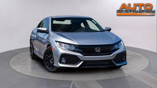 2017 Honda Civic for sale at Auto Destination in Puyallup, WA