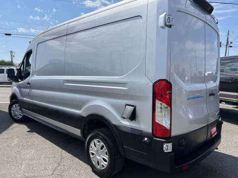 2023 Ford E-Transit