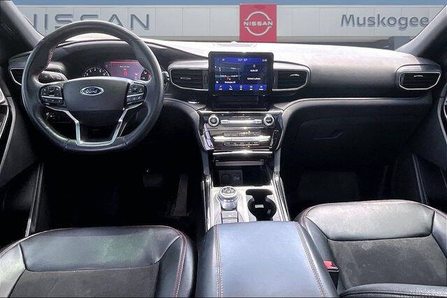 2022 Ford Explorer ST-Line