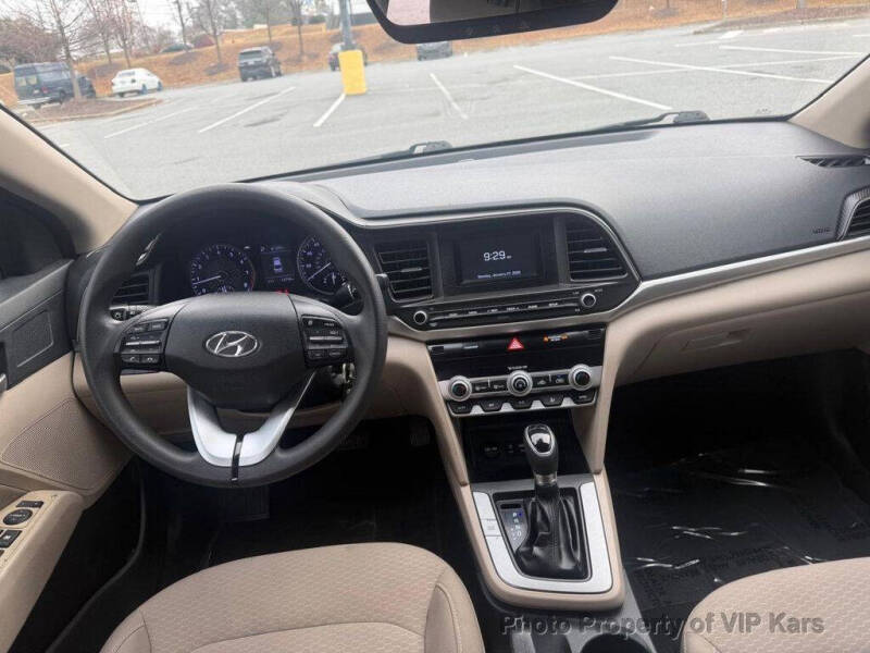 2020 Hyundai Elantra