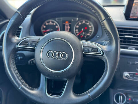 2017 Audi Q3 2.0T Premium