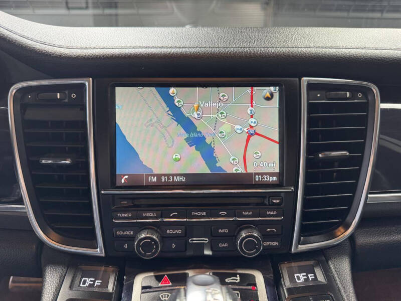 2014 Porsche Panamera 4