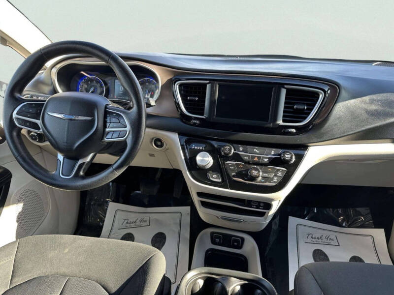 2019 Chrysler Pacifica Touring Plus