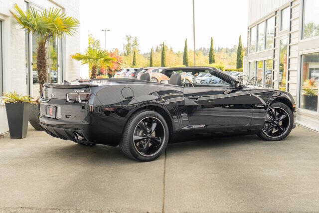 2011 Chevrolet Camaro 14