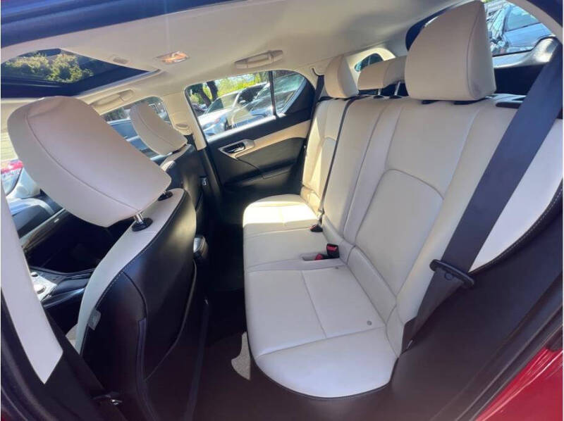 2014 Lexus CT 200h