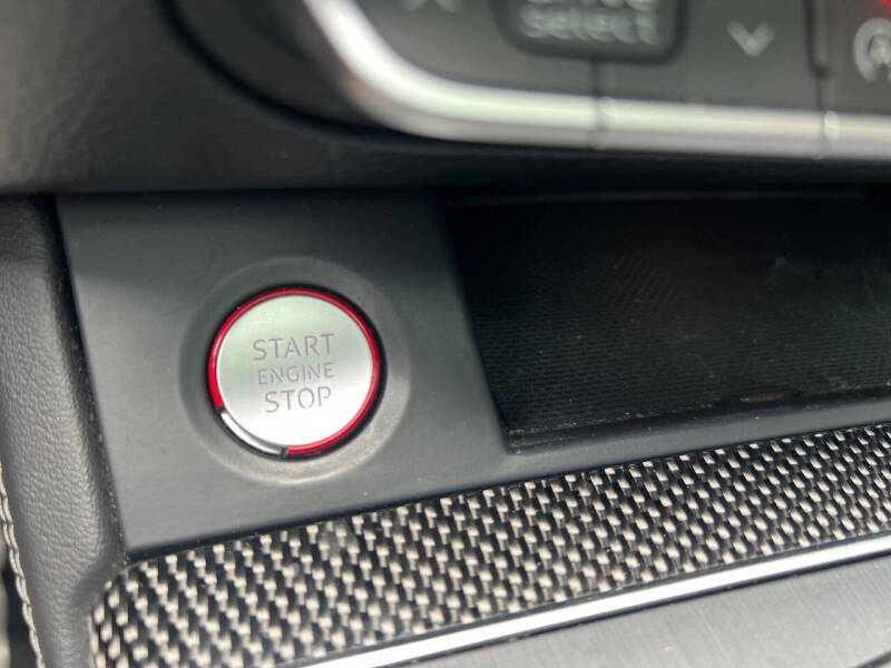 2018 Audi SQ5 3.0T quattro Premium Plus