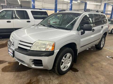 2005 Mitsubishi Endeavor for sale at Car Planet Inc. in Milwaukee WI