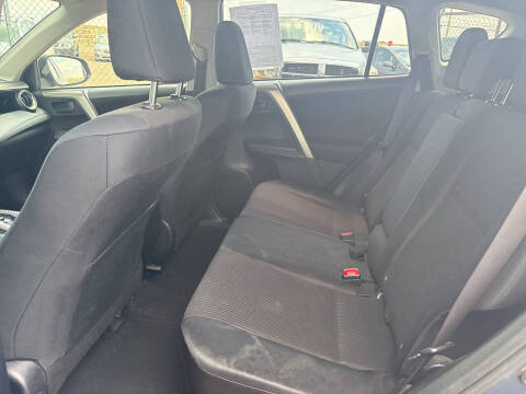 2014 Toyota RAV4 LE