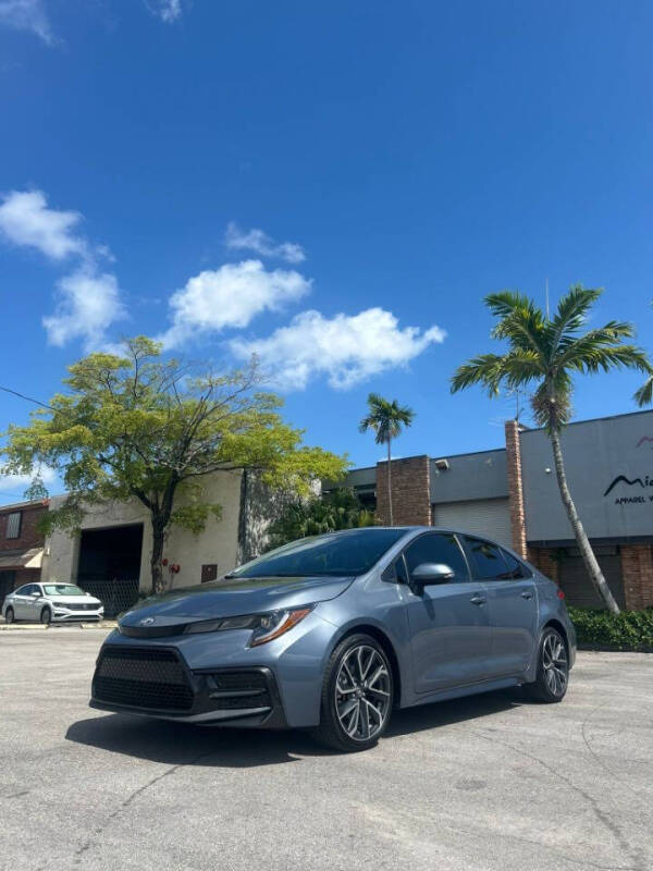 2022 Toyota Corolla SE's photo