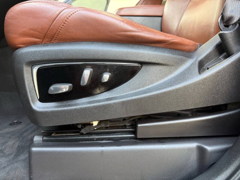 2015 Cadillac Escalade Premium